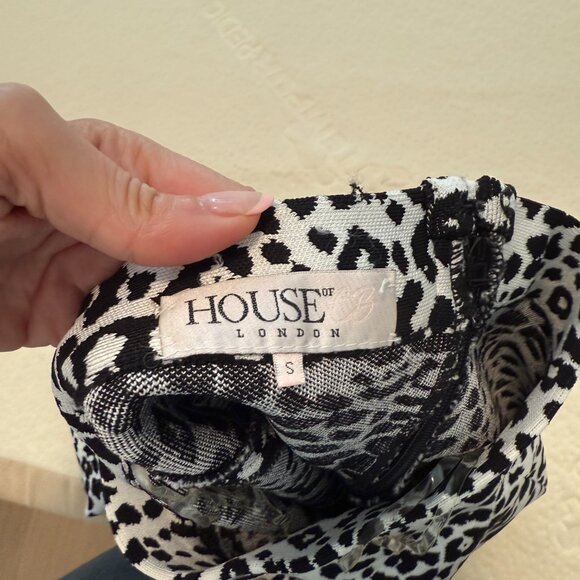 House of CB Bodycon Midi skirt animal print, small. Worn once, like new. - Picture 2 of 2